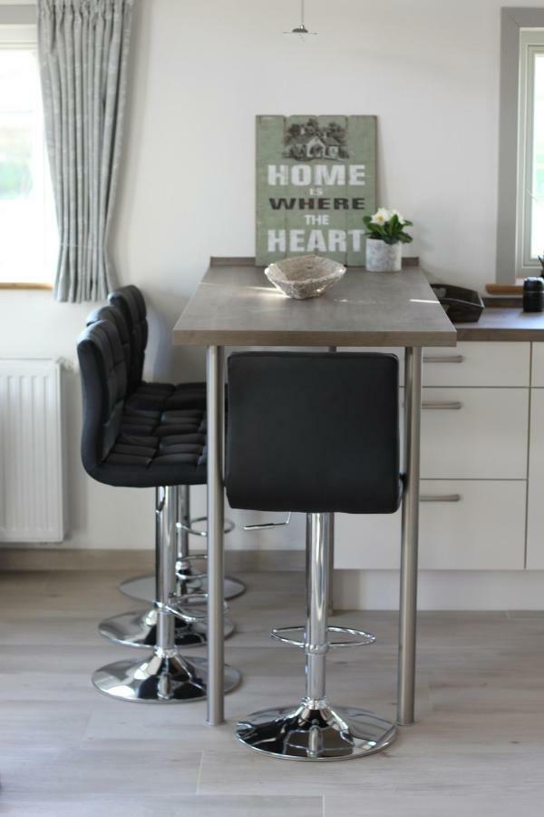 Ferienwohnung Am Elbdeich 블렉케데 외부 사진